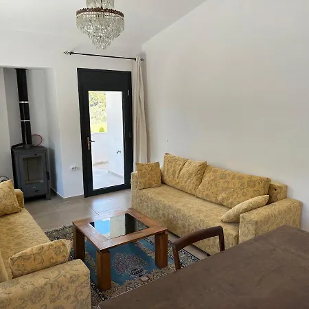 Apartment Clara *